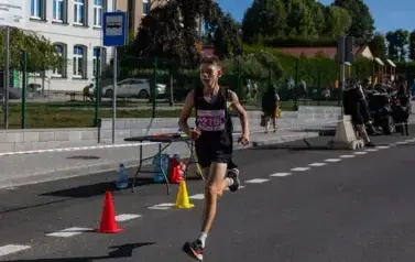 XVIII Og&oacute;lnopolski Bieg Szlakiem 3 Wież - Owocowe Biegi Uliczne Dzieci i Młodzieży 8