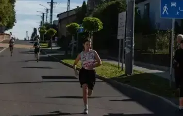 XVIII Og&oacute;lnopolski Bieg Szlakiem 3 Wież - Owocowe Biegi Uliczne Dzieci i Młodzieży 16