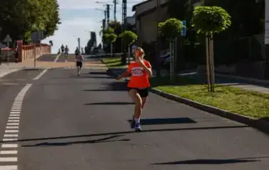 XVIII Og&oacute;lnopolski Bieg Szlakiem 3 Wież - Owocowe Biegi Uliczne Dzieci i Młodzieży 18