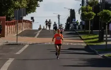 XVIII Og&oacute;lnopolski Bieg Szlakiem 3 Wież - Owocowe Biegi Uliczne Dzieci i Młodzieży 20