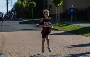 XVIII Og&oacute;lnopolski Bieg Szlakiem 3 Wież - Owocowe Biegi Uliczne Dzieci i Młodzieży 33