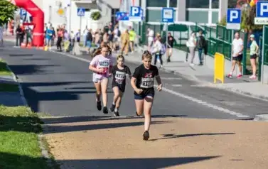 XVIII Og&oacute;lnopolski Bieg Szlakiem 3 Wież - Owocowe Biegi Uliczne Dzieci i Młodzieży 53