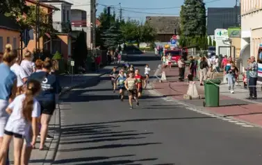 XVIII Og&oacute;lnopolski Bieg Szlakiem 3 Wież - Owocowe Biegi Uliczne Dzieci i Młodzieży 59