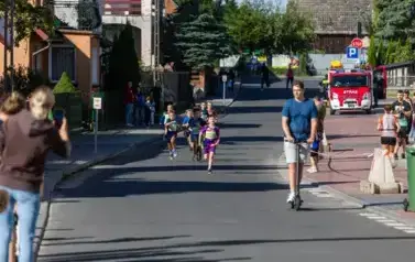 XVIII Og&oacute;lnopolski Bieg Szlakiem 3 Wież - Owocowe Biegi Uliczne Dzieci i Młodzieży 61