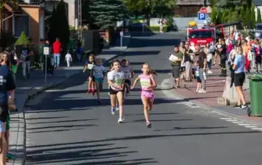 XVIII Og&oacute;lnopolski Bieg Szlakiem 3 Wież - Owocowe Biegi Uliczne Dzieci i Młodzieży 65