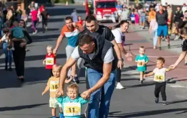 XVIII Og&oacute;lnopolski Bieg Szlakiem 3 Wież - Owocowe Biegi Uliczne Dzieci i Młodzieży 112