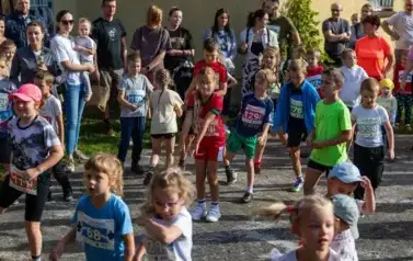 XVIII Og&oacute;lnopolski Bieg Szlakiem 3 Wież - Owocowe Biegi Uliczne Dzieci i Młodzieży 133