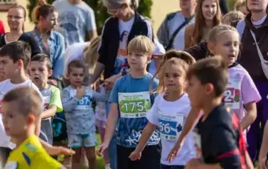 XVIII Og&oacute;lnopolski Bieg Szlakiem 3 Wież - Owocowe Biegi Uliczne Dzieci i Młodzieży 136