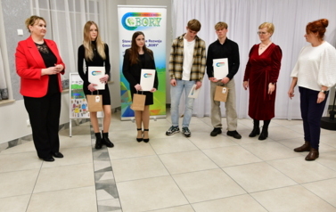 Rozdanie nagr&oacute;d dla uczni&oacute;w szk&oacute;ł ponadpodstawowych 4