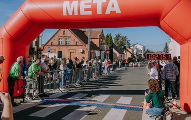 XIX Og&oacute;lnopolski Ekologiczny Bieg Krainy 3. Wież nad Borami &ndash; Owocowe Biegi Uliczne Dzieci i Młodzieży 8