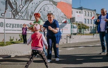 XIX Og&oacute;lnopolski Ekologiczny Bieg Krainy 3. Wież nad Borami &ndash; Owocowe Biegi Uliczne Dzieci i Młodzieży 87
