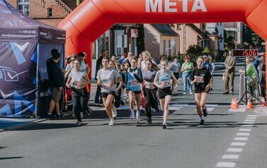 XIX Og&oacute;lnopolski Ekologiczny Bieg Krainy 3. Wież nad Borami &ndash; Owocowe Biegi Uliczne Dzieci i Młodzieży 118