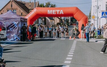XIX Og&oacute;lnopolski Ekologiczny Bieg Krainy 3. Wież nad Borami &ndash; Owocowe Biegi Uliczne Dzieci i Młodzieży 123