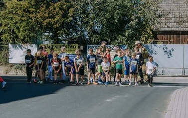 XIX Og&oacute;lnopolski Ekologiczny Bieg Krainy 3. Wież nad Borami &ndash; Owocowe Biegi Uliczne Dzieci i Młodzieży 174