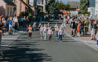 XIX Og&oacute;lnopolski Ekologiczny Bieg Krainy 3. Wież nad Borami &ndash; Owocowe Biegi Uliczne Dzieci i Młodzieży 224