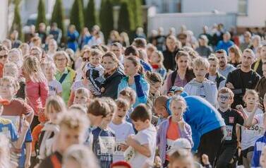 XIX Og&oacute;lnopolski Ekologiczny Bieg Krainy 3. Wież nad Borami &ndash; Owocowe Biegi Uliczne Dzieci i Młodzieży 264