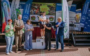 XIX Bieg Krainy 3. Wież nad Borami - wręczanie puchar&oacute;w i nagr&oacute;d 9