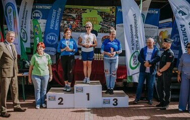XIX Bieg Krainy 3. Wież nad Borami - wręczanie puchar&oacute;w i nagr&oacute;d 11