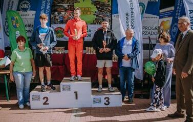 XIX Bieg Krainy 3. Wież nad Borami - wręczanie puchar&oacute;w i nagr&oacute;d 15