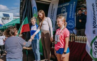 XIX Bieg Krainy 3. Wież nad Borami - wręczanie puchar&oacute;w i nagr&oacute;d 19