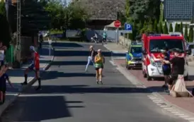 XVIII Og&oacute;lnopolski Bieg Szlakiem 3 Wież nad Borami  - Bieg głowny - 10 km 32