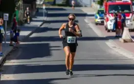 XVIII Og&oacute;lnopolski Bieg Szlakiem 3 Wież nad Borami  - Bieg głowny - 10 km 36