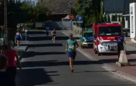 XVIII Og&oacute;lnopolski Bieg Szlakiem 3 Wież nad Borami  - Bieg głowny - 10 km 47