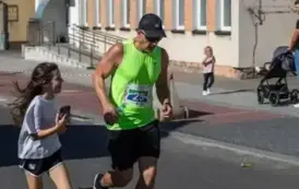 XVIII Og&oacute;lnopolski Bieg Szlakiem 3 Wież nad Borami  - Bieg głowny - 10 km 53