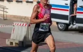 XVIII Og&oacute;lnopolski Bieg Szlakiem 3 Wież nad Borami  - Bieg głowny - 10 km 72