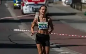 XVIII Og&oacute;lnopolski Bieg Szlakiem 3 Wież nad Borami  - Bieg głowny - 10 km 86