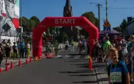 XVIII Og&oacute;lnopolski Bieg Szlakiem 3 Wież nad Borami  - Bieg głowny - 10 km 92