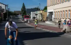 XVIII Og&oacute;lnopolski Bieg Szlakiem 3 Wież nad Borami  - Bieg głowny - 10 km 96