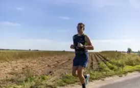 XVIII Og&oacute;lnopolski Bieg Szlakiem 3 Wież nad Borami  - Bieg głowny - 10 km 122