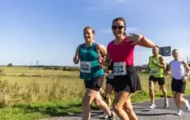XVIII Og&oacute;lnopolski Bieg Szlakiem 3 Wież nad Borami  - Bieg głowny - 10 km 138